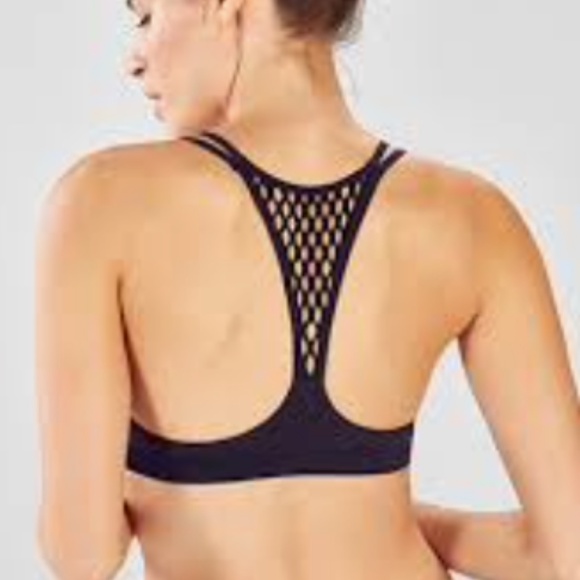 L | Black Seamless Fabletics Sports Bra - Picture 1 of 3